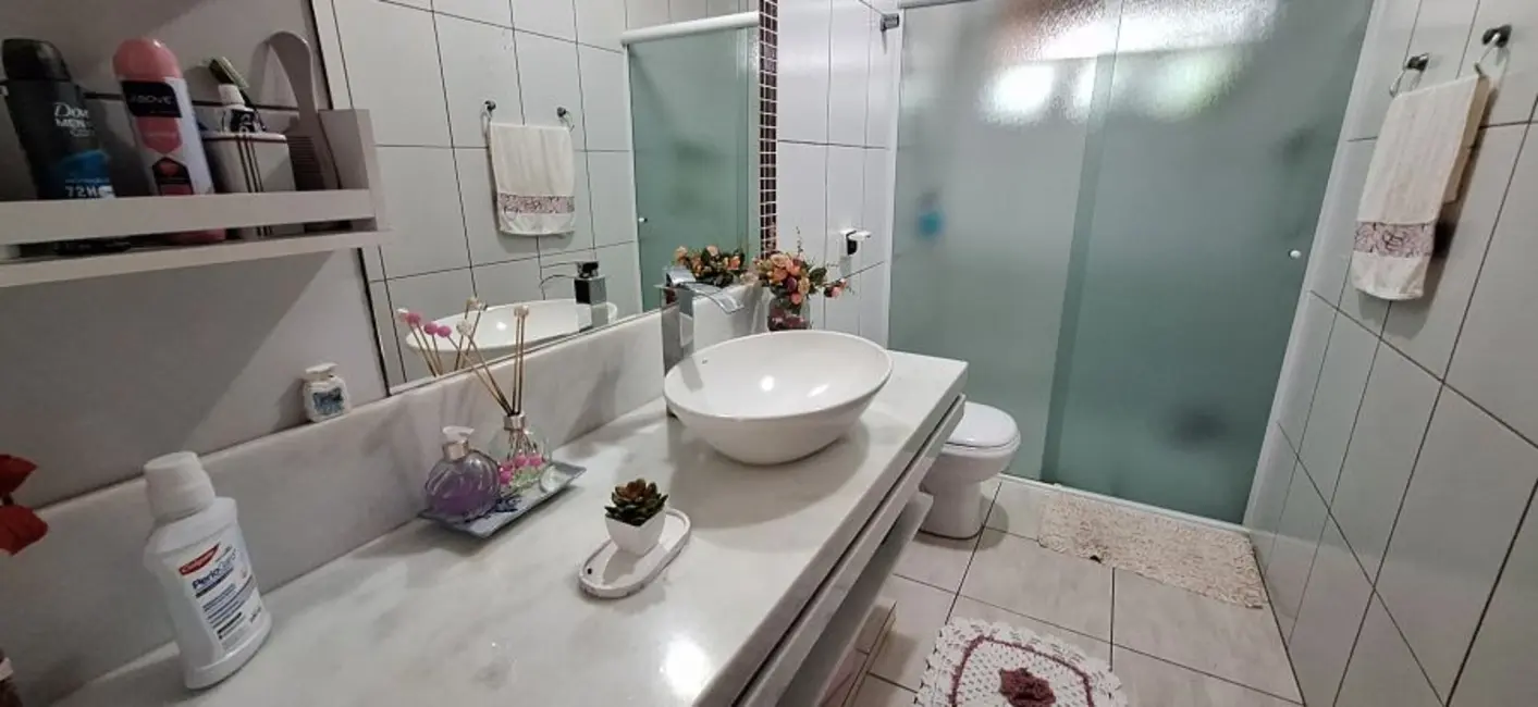 Foto 9 de Casa com 3 quartos à venda, 600m2 em Centro, Peruibe - SP