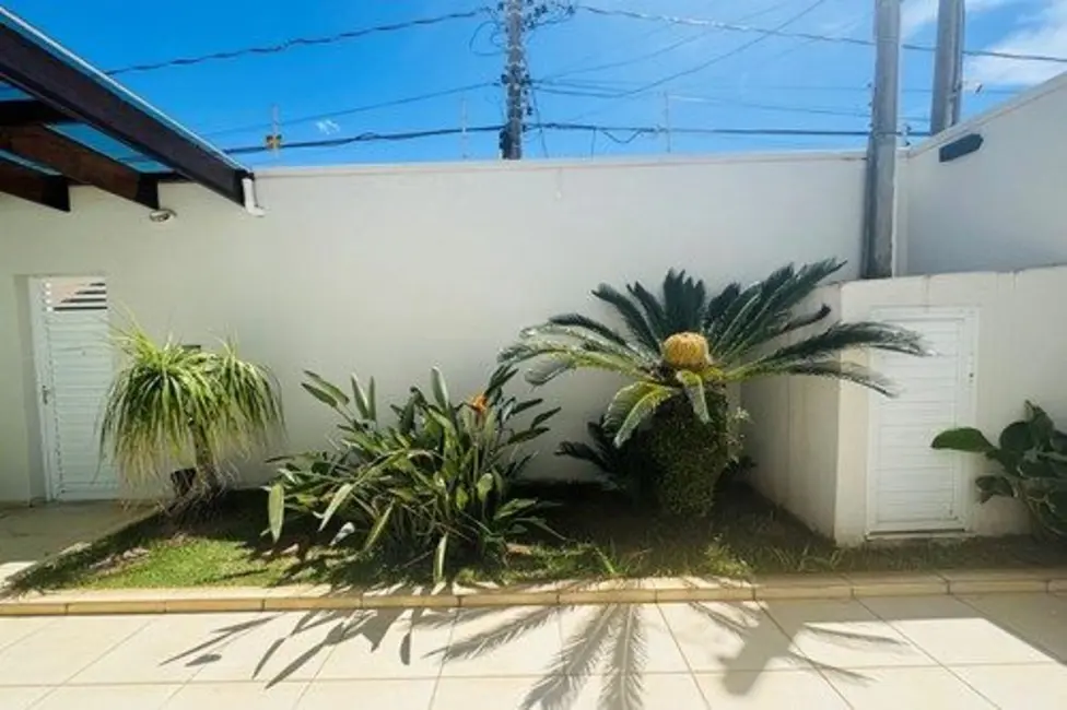 Foto 6 de Casa com 4 quartos à venda, 600m2 em Peruibe - SP