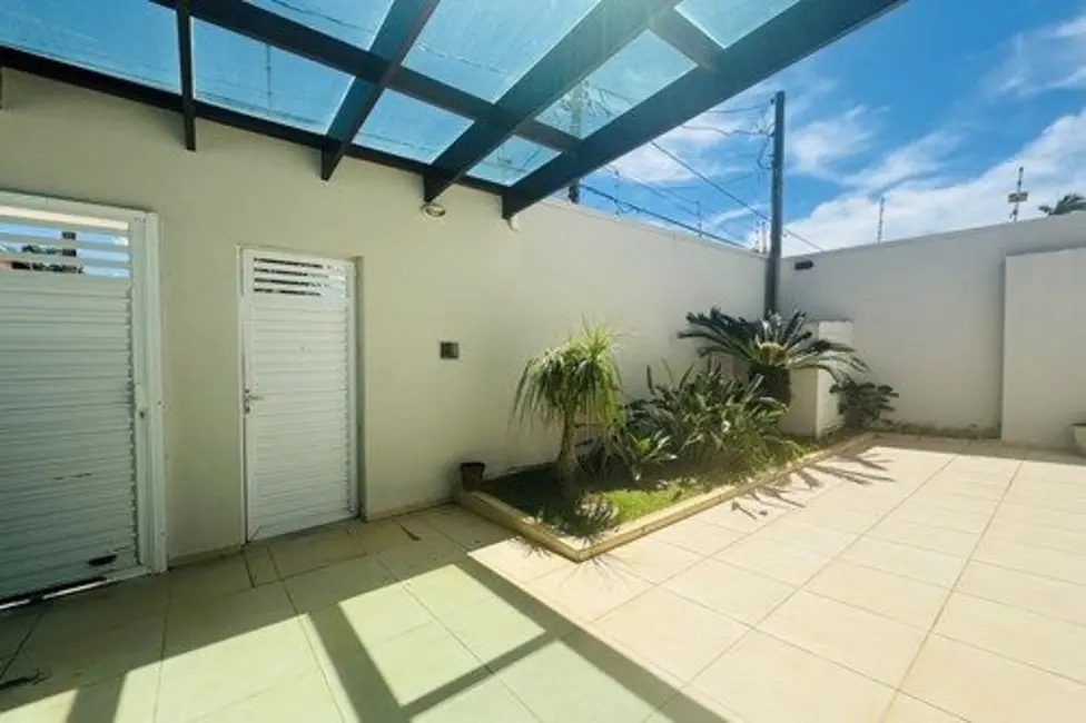 Foto 5 de Casa com 4 quartos à venda, 600m2 em Peruibe - SP