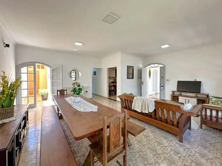 Foto 5 de Casa com 4 quartos à venda, 250m2 em Peruibe - SP