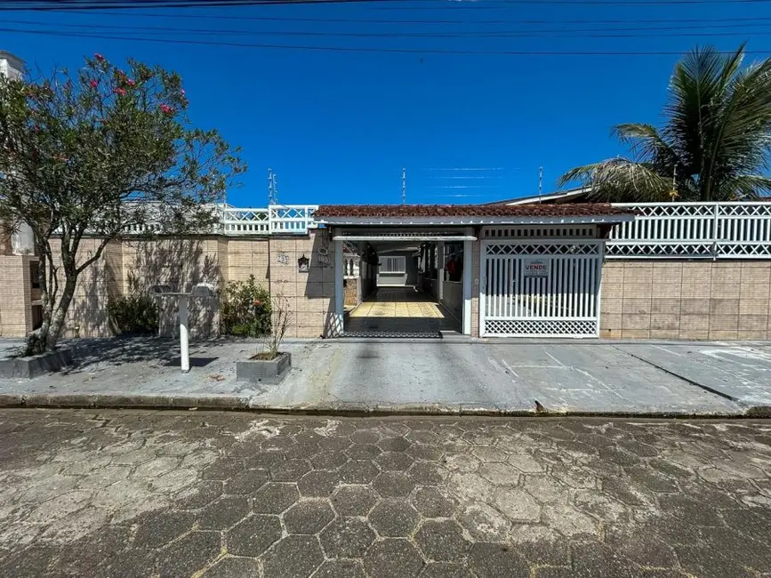 Foto 1 de Casa com 4 quartos à venda, 500m2 em Peruibe - SP