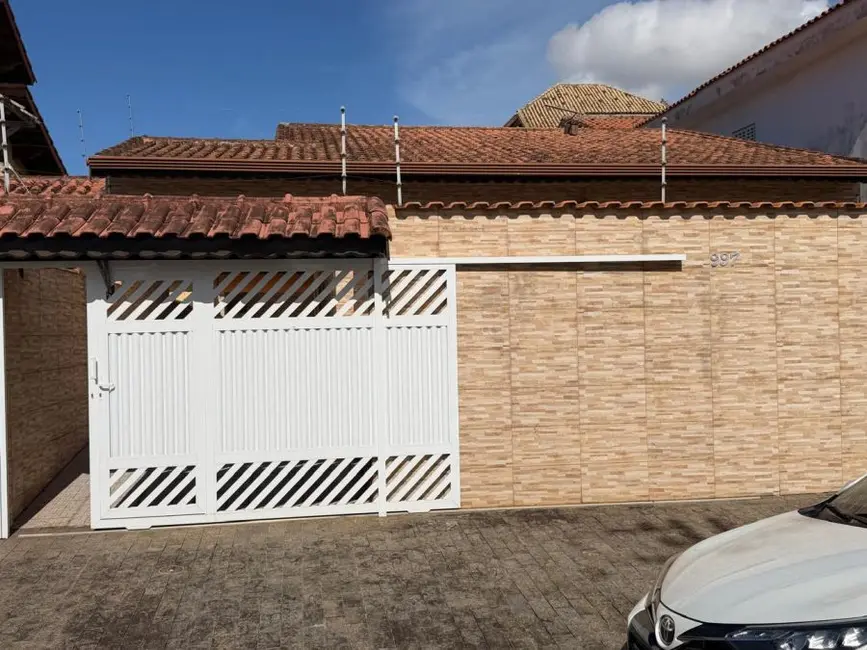 Foto 6 de Casa com 3 quartos à venda, 275m2 em Peruibe - SP