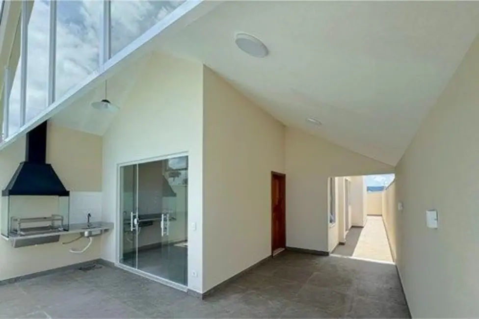 Foto 7 de Casa com 3 quartos à venda, 150m2 em Peruibe - SP
