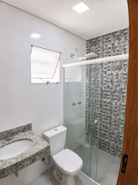 Foto 9 de Casa com 2 quartos à venda, 125m2 em Peruibe - SP
