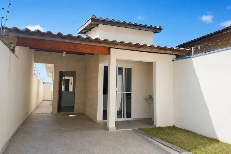 Foto 7 de Casa com 2 quartos à venda, 125m2 em Peruibe - SP