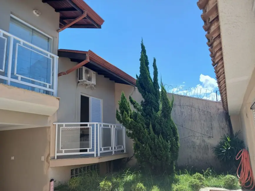Foto 2 de Casa com 3 quartos à venda, 25m2 em Peruibe - SP
