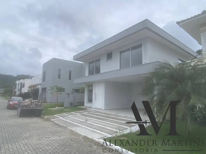 Casa com 3 quartos à venda, 226m2 em Vargem Pequena, Florianopolis - SC - imagem 3 Foto 3 de Casa com 3 quartos à venda, 226m2 em Vargem Pequena, Florianopolis - SC