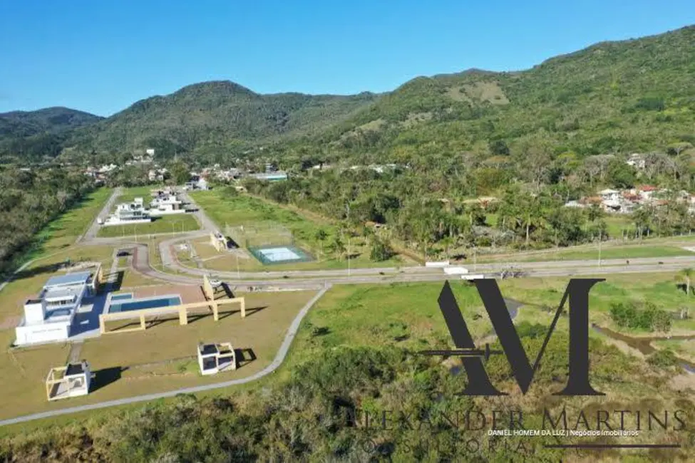 Foto 4 de Terreno / Lote à venda, 400m2 em Ratones, Florianopolis - SC