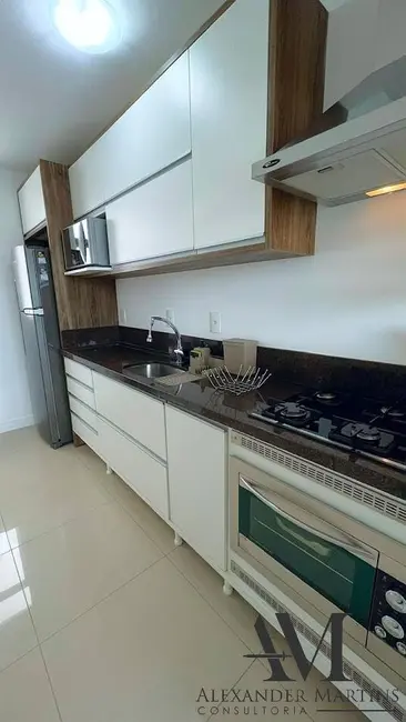 Foto 2 de Apartamento com 2 quartos à venda, 76m2 em Jurerê, Florianopolis - SC