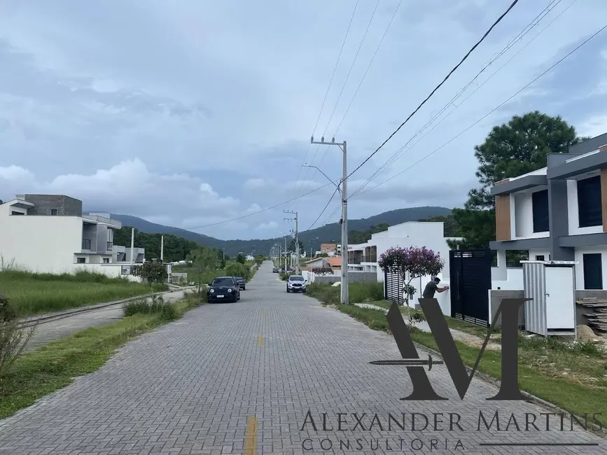 Foto 2 de Casa com 3 quartos à venda, 107m2 em São João do Rio Vermelho, Florianopolis - SC