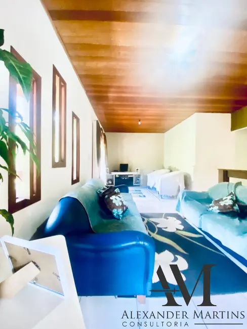 Foto 3 de Casa com 5 quartos à venda, 210m2 em São João do Rio Vermelho, Florianopolis - SC