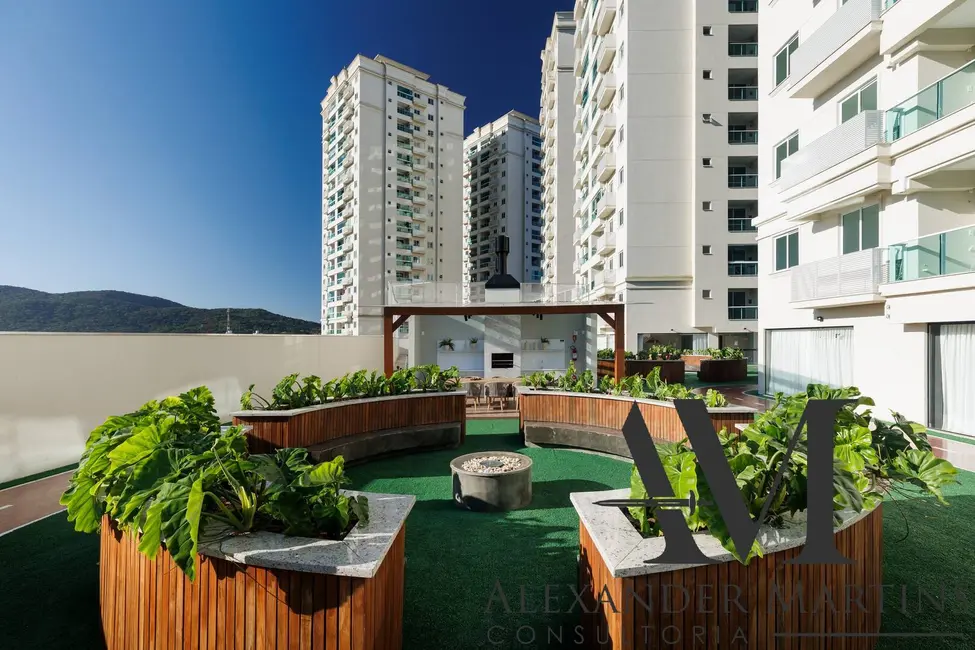 Foto 1 de Apartamento com 2 quartos à venda, 64m2 em Itapema - SC