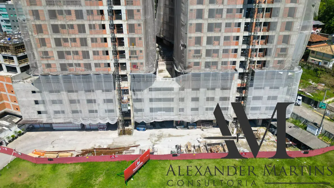 Foto 9 de Apartamento com 2 quartos à venda, 67m2 em Itapema - SC