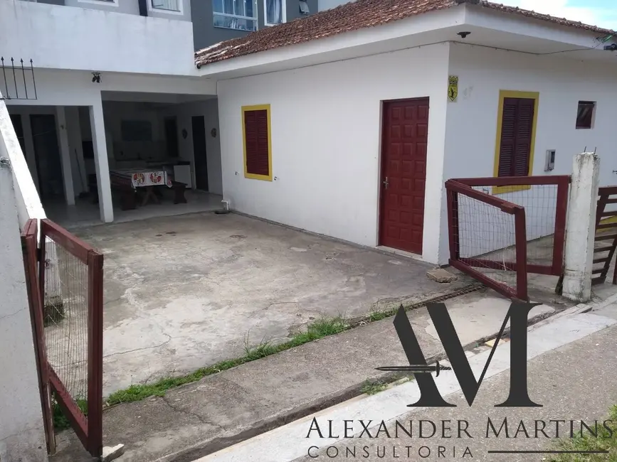 Casa com 4 quartos à venda, 356m2 em Ingleses do Rio Vermelho, Florianopolis - SC - imagem 9 Foto 9 de Casa com 4 quartos à venda, 356m2 em Ingleses do Rio Vermelho, Florianopolis - SC