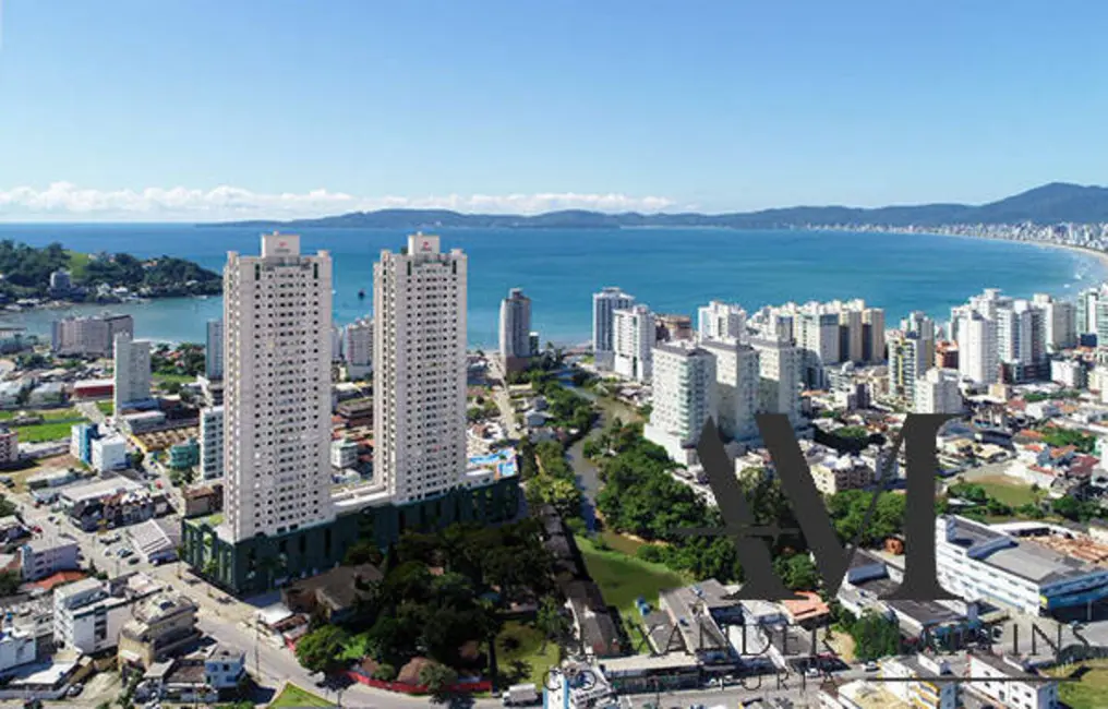 Foto 1 de Apartamento com 4 quartos à venda, 126m2 em Centro, Itapema - SC