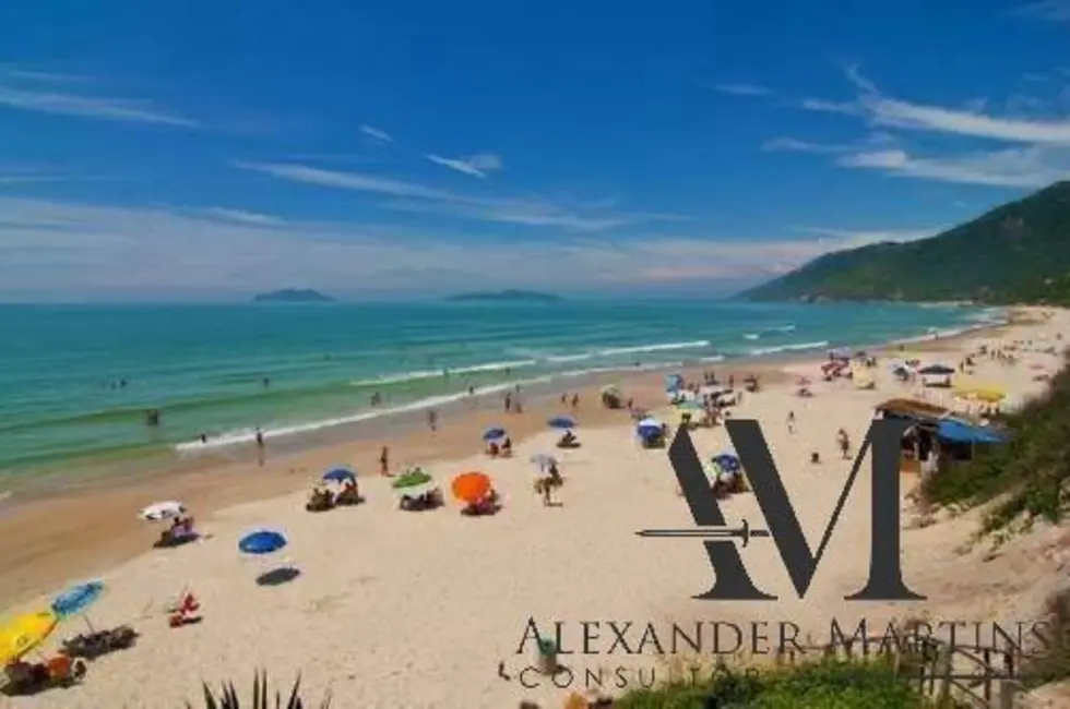 Foto 1 de Terreno / Lote à venda, 375m2 em Pântano do Sul, Florianopolis - SC