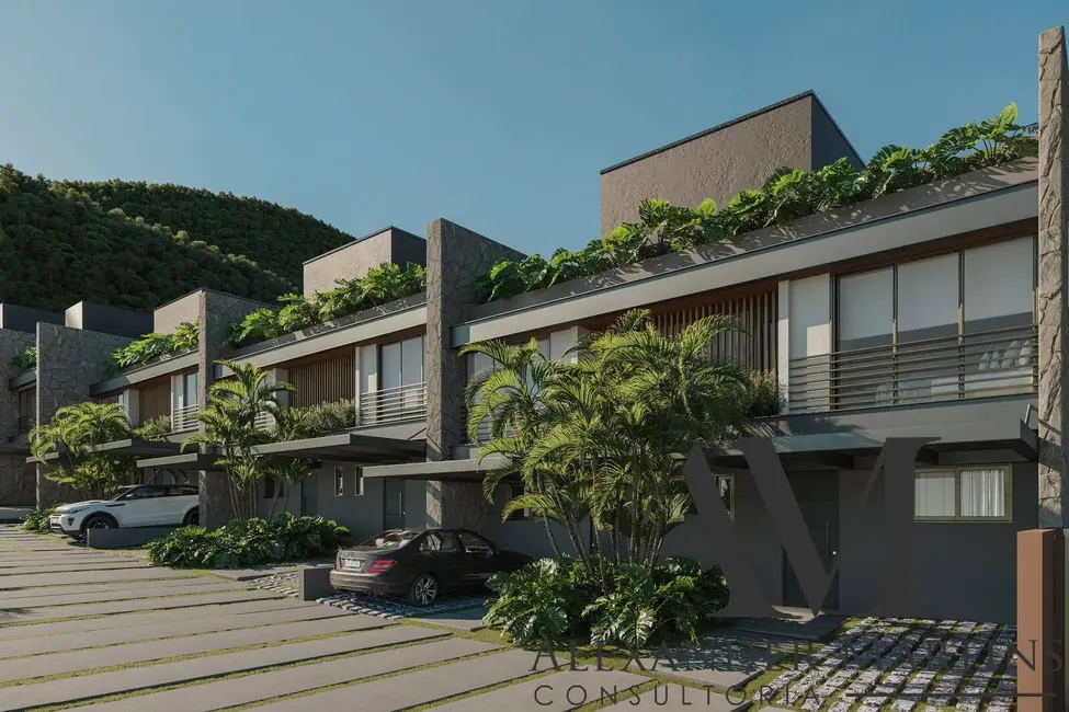 Foto 1 de Casa com 2 quartos à venda, 110m2 em Lagoa da Conceição, Florianopolis - SC