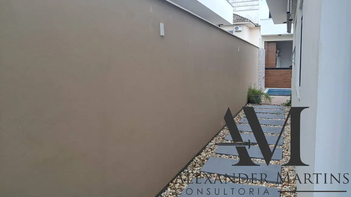 Foto 3 de Casa com 3 quartos à venda, 187m2 em Pedra Branca, Palhoca - SC