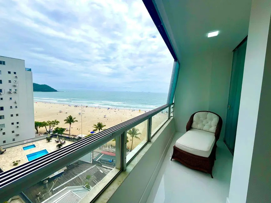 Apartamento com 2 quartos à venda e para alugar, 100m2 em Centro, Balneario Camboriu - SC - imagem 9 Foto 9 de Apartamento com 2 quartos à venda e para alugar, 100m2 em Centro, Balneario Camboriu - SC