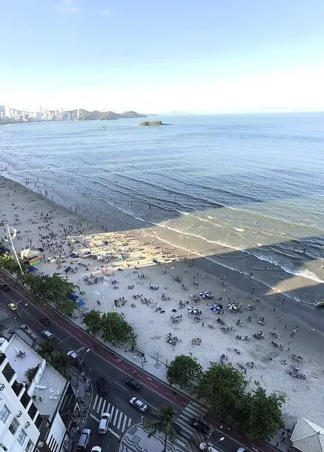 Apartamento com 4 quartos para alugar, 180m2 em Centro, Balneario Camboriu - SC - imagem 4 Foto 4 de Apartamento com 4 quartos para alugar, 180m2 em Centro, Balneario Camboriu - SC