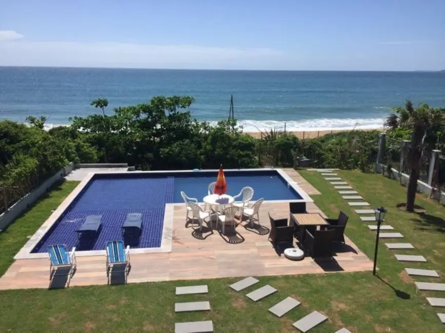 Casa com 4 quartos à venda e para alugar, 530m2 em Balneario Camboriu - SC - imagem 2 Foto 2 de Casa com 4 quartos à venda e para alugar, 530m2 em Balneario Camboriu - SC