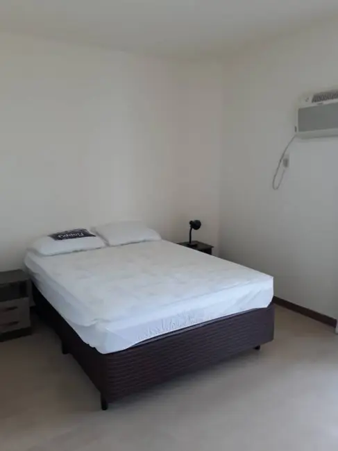 Apartamento com 4 quartos à venda e para alugar, 180m2 em Centro, Balneario Camboriu - SC - imagem 4 Foto 4 de Apartamento com 4 quartos à venda e para alugar, 180m2 em Centro, Balneario Camboriu - SC