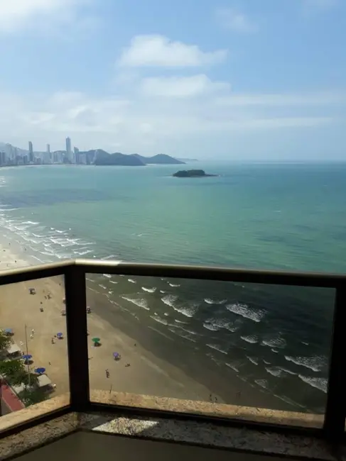 Apartamento com 4 quartos à venda e para alugar, 180m2 em Centro, Balneario Camboriu - SC - imagem 2 Foto 2 de Apartamento com 4 quartos à venda e para alugar, 180m2 em Centro, Balneario Camboriu - SC