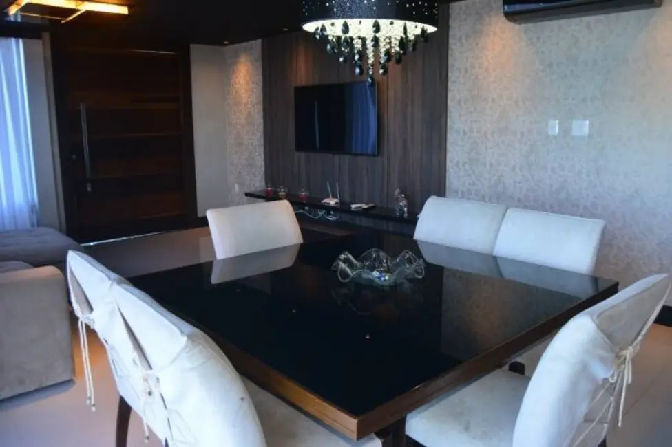 Casa com 5 quartos à venda e para alugar, 580m2 em Balneario Camboriu - SC - imagem 7 Foto 7 de Casa com 5 quartos à venda e para alugar, 580m2 em Balneario Camboriu - SC