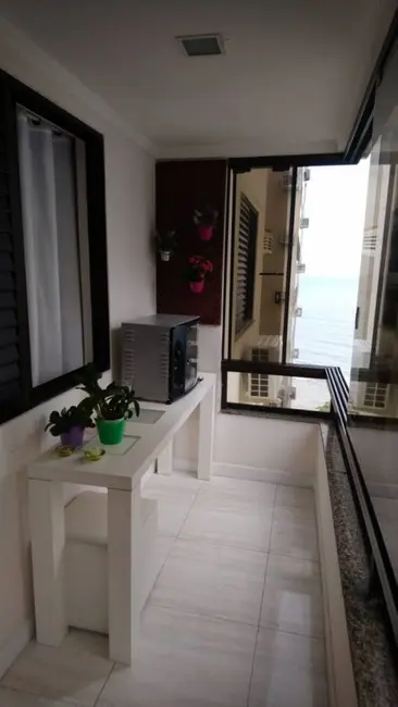 Apartamento com 3 quartos à venda e para alugar, 100m2 em Centro, Balneario Camboriu - SC - imagem 7 Foto 7 de Apartamento com 3 quartos à venda e para alugar, 100m2 em Centro, Balneario Camboriu - SC