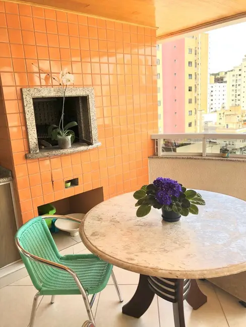 Apartamento com 3 quartos à venda e para alugar, 120m2 em Centro, Balneario Camboriu - SC - imagem 5 Foto 5 de Apartamento com 3 quartos à venda e para alugar, 120m2 em Centro, Balneario Camboriu - SC