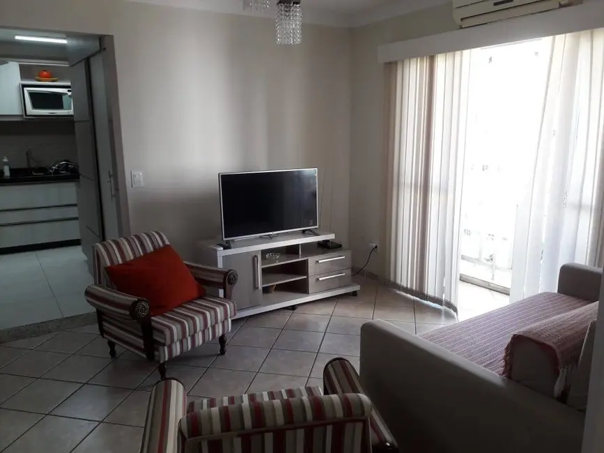 Apartamento com 2 quartos à venda e para alugar, 90m2 em Centro, Balneario Camboriu - SC - imagem 8 Foto 8 de Apartamento com 2 quartos à venda e para alugar, 90m2 em Centro, Balneario Camboriu - SC