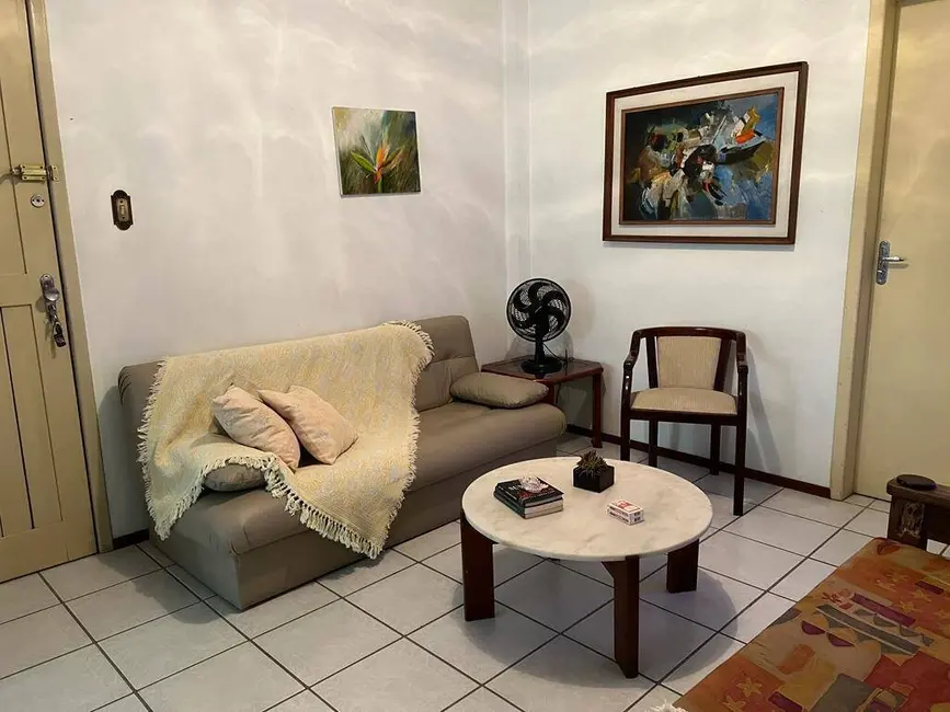 Apartamento com 3 quartos à venda e para alugar, 135m2 em Centro, Balneario Camboriu - SC - imagem 5 Foto 5 de Apartamento com 3 quartos à venda e para alugar, 135m2 em Centro, Balneario Camboriu - SC