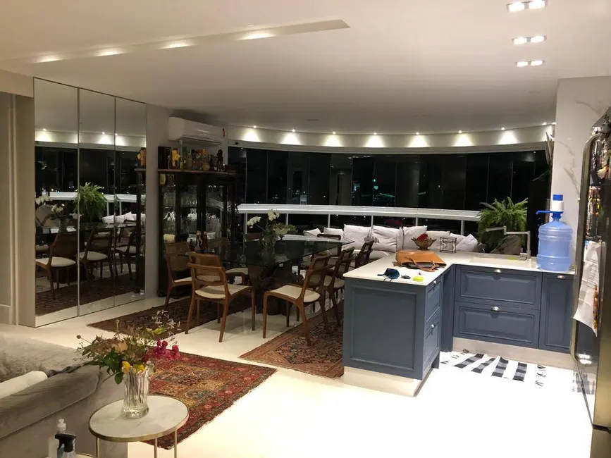 Apartamento com 3 quartos à venda e para alugar, 100m2 em Itajai - SC - imagem 6 Foto 6 de Apartamento com 3 quartos à venda e para alugar, 100m2 em Itajai - SC
