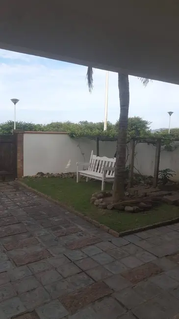 Foto 9 de Casa com 5 quartos à venda e para alugar, 850m2 em Centro, Balneario Picarras - SC