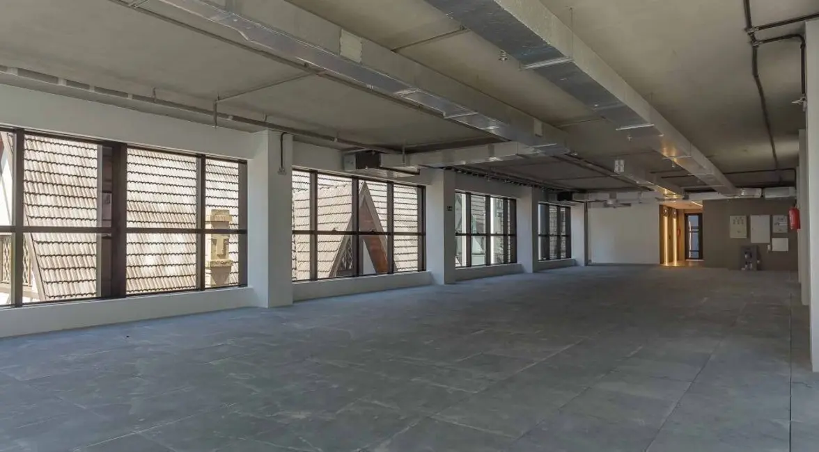 Foto 1 de Sala Comercial para alugar, 273m2 em Batel, Curitiba - PR