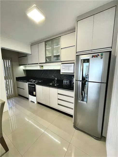 Apartamento com 2 quartos para alugar, 90m2 em Centro, Balneario Camboriu - SC - imagem 8 Foto 8 de Apartamento com 2 quartos para alugar, 90m2 em Centro, Balneario Camboriu - SC