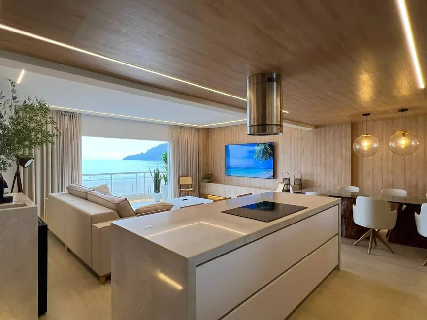 Apartamento com 4 quartos à venda e para alugar, 230m2 em Centro, Balneario Camboriu - SC - imagem 9 Foto 9 de Apartamento com 4 quartos à venda e para alugar, 230m2 em Centro, Balneario Camboriu - SC