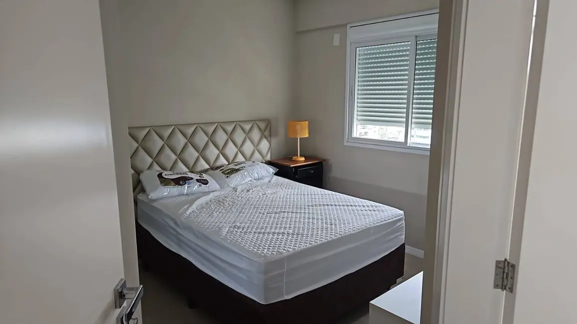 Apartamento com 3 quartos à venda e para alugar, 150m2 em Centro, Balneario Camboriu - SC - imagem 6 Foto 6 de Apartamento com 3 quartos à venda e para alugar, 150m2 em Centro, Balneario Camboriu - SC