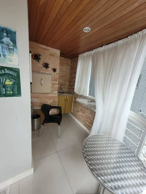 Apartamento com 3 quartos à venda e para alugar, 180m2 em Centro, Balneario Camboriu - SC - imagem 8 Foto 8 de Apartamento com 3 quartos à venda e para alugar, 180m2 em Centro, Balneario Camboriu - SC
