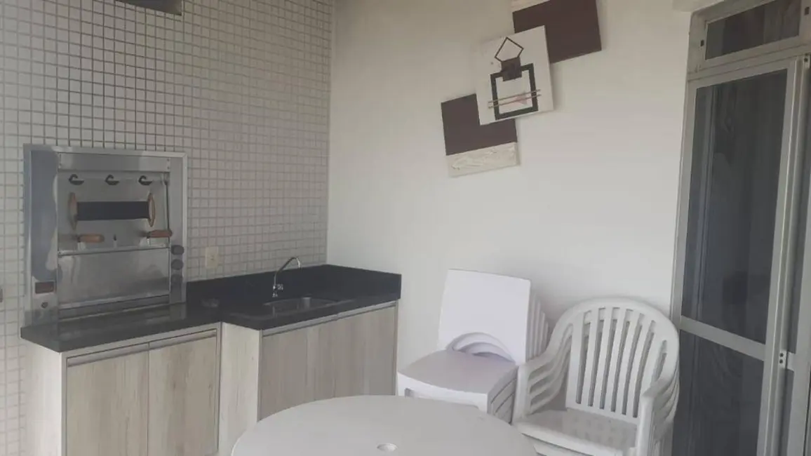 Apartamento com 3 quartos à venda em Centro, Balneario Camboriu - SC - imagem 4 Foto 4 de Apartamento com 3 quartos à venda em Centro, Balneario Camboriu - SC