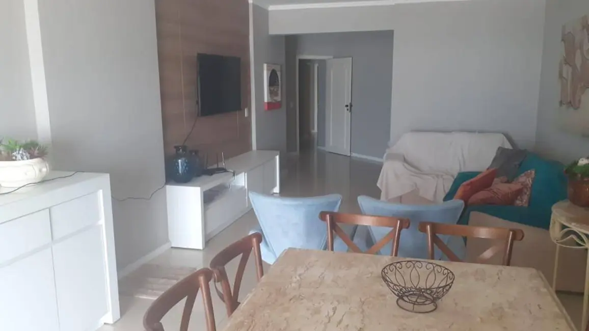 Apartamento com 3 quartos à venda em Centro, Balneario Camboriu - SC - imagem 5 Foto 5 de Apartamento com 3 quartos à venda em Centro, Balneario Camboriu - SC