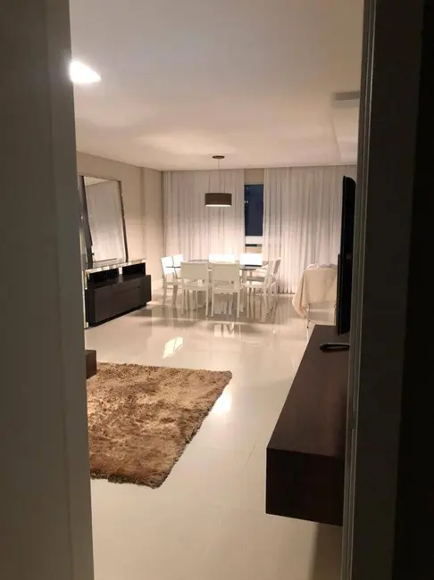 Apartamento com 4 quartos à venda e para alugar, 210m2 em Centro, Balneario Camboriu - SC - imagem 1 Foto 1 de Apartamento com 4 quartos à venda e para alugar, 210m2 em Centro, Balneario Camboriu - SC