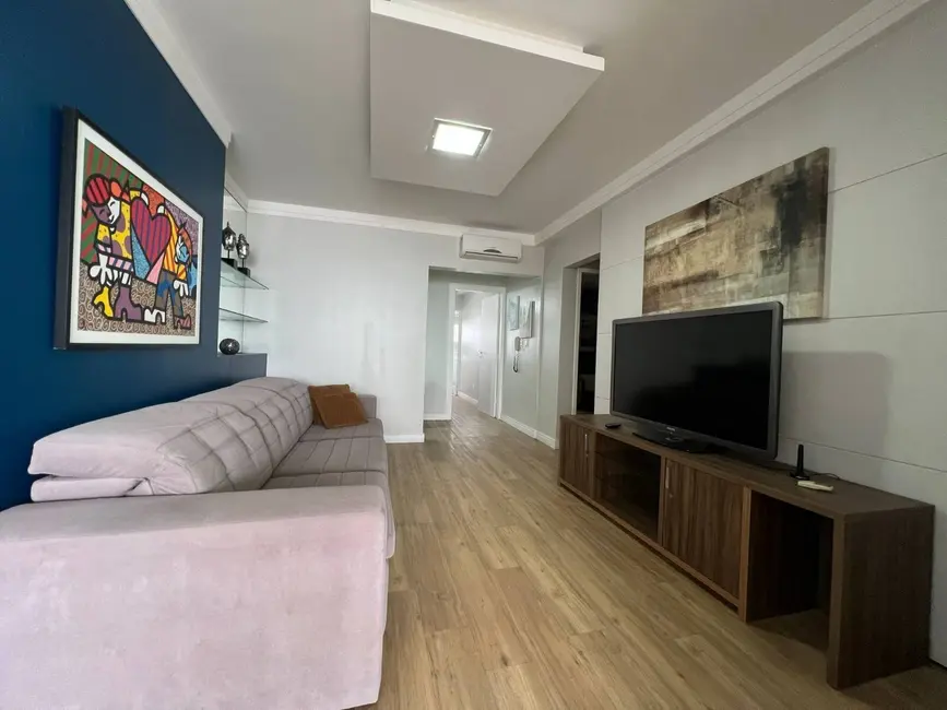 Apartamento com 3 quartos à venda e para alugar, 180m2 em Centro, Balneario Camboriu - SC - imagem 7 Foto 7 de Apartamento com 3 quartos à venda e para alugar, 180m2 em Centro, Balneario Camboriu - SC