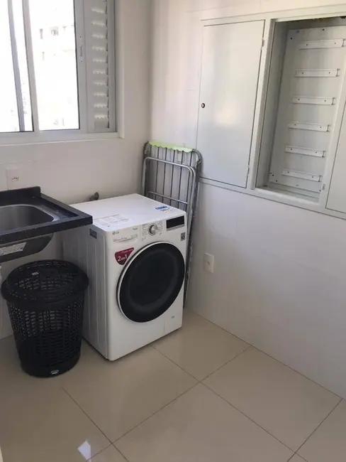 Apartamento com 3 quartos à venda e para alugar, 180m2 em Centro, Balneario Camboriu - SC - imagem 8 Foto 8 de Apartamento com 3 quartos à venda e para alugar, 180m2 em Centro, Balneario Camboriu - SC