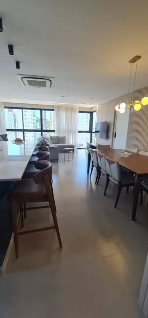 Apartamento com 4 quartos para alugar, 250m2 em Pioneiros, Balneario Camboriu - SC - imagem 9 Foto 9 de Apartamento com 4 quartos para alugar, 250m2 em Pioneiros, Balneario Camboriu - SC