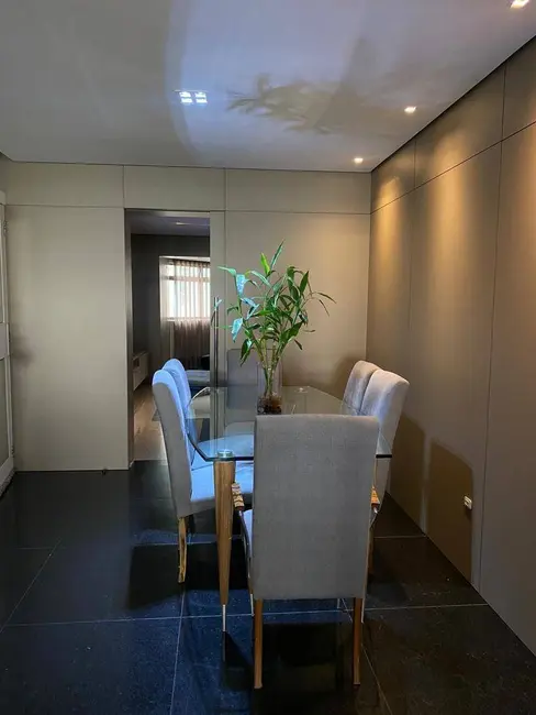 Apartamento com 4 quartos para alugar, 180m2 em Centro, Balneario Camboriu - SC - imagem 5 Foto 5 de Apartamento com 4 quartos para alugar, 180m2 em Centro, Balneario Camboriu - SC