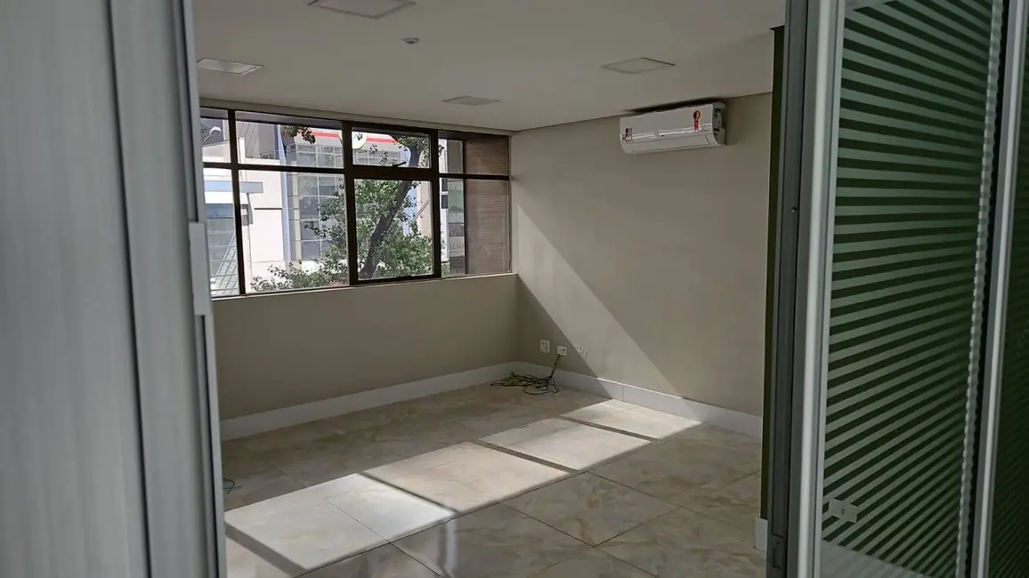 Foto 3 de Sala Comercial para alugar, 1256m2 em Centro, Curitiba - PR