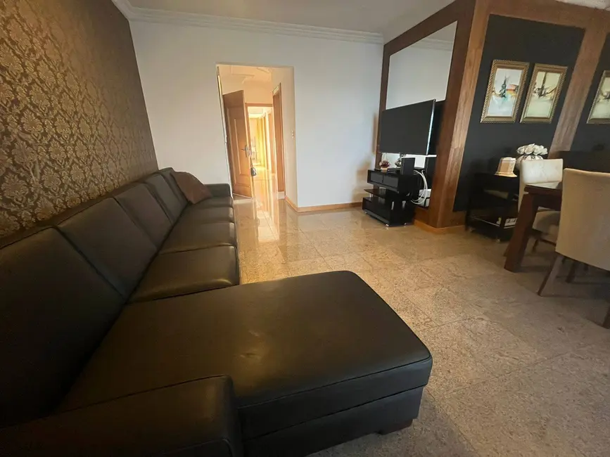 Apartamento com 3 quartos à venda e para alugar, 120m2 em Centro, Balneario Camboriu - SC - imagem 5 Foto 5 de Apartamento com 3 quartos à venda e para alugar, 120m2 em Centro, Balneario Camboriu - SC