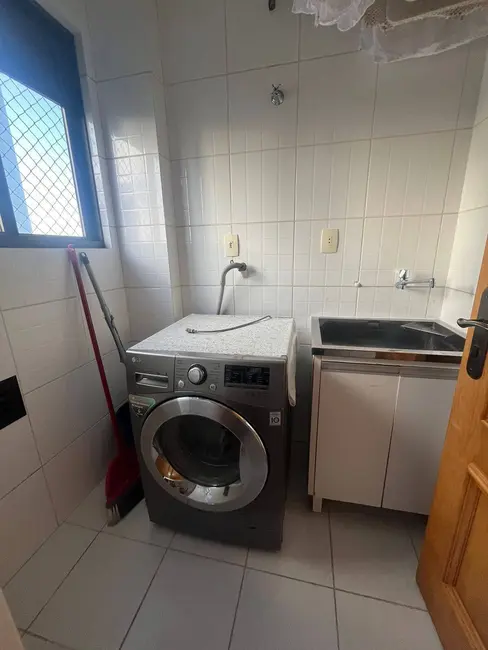 Apartamento com 3 quartos à venda e para alugar, 120m2 em Centro, Balneario Camboriu - SC - imagem 9 Foto 9 de Apartamento com 3 quartos à venda e para alugar, 120m2 em Centro, Balneario Camboriu - SC