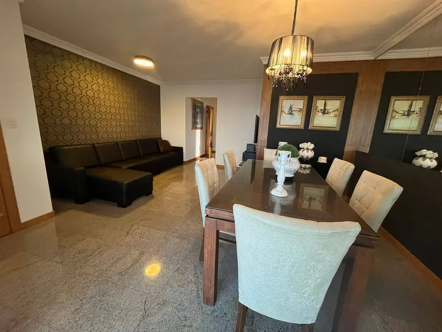 Apartamento com 3 quartos à venda e para alugar, 120m2 em Centro, Balneario Camboriu - SC - imagem 4 Foto 4 de Apartamento com 3 quartos à venda e para alugar, 120m2 em Centro, Balneario Camboriu - SC